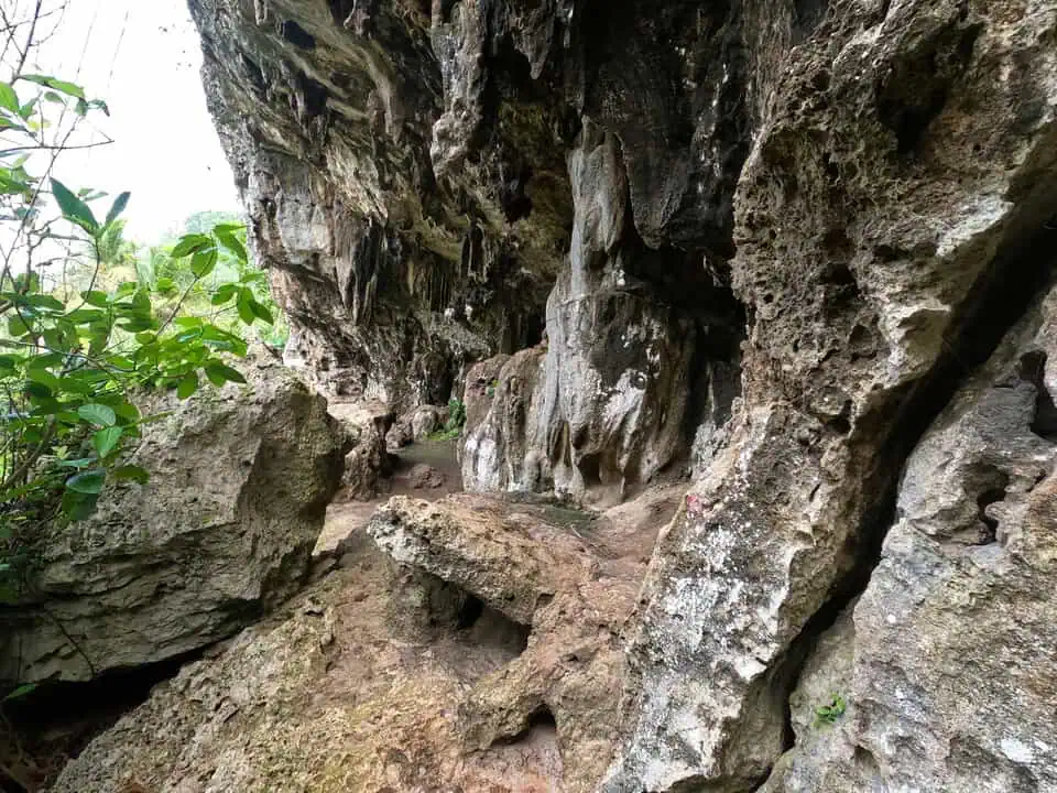 Cave Playa Madama